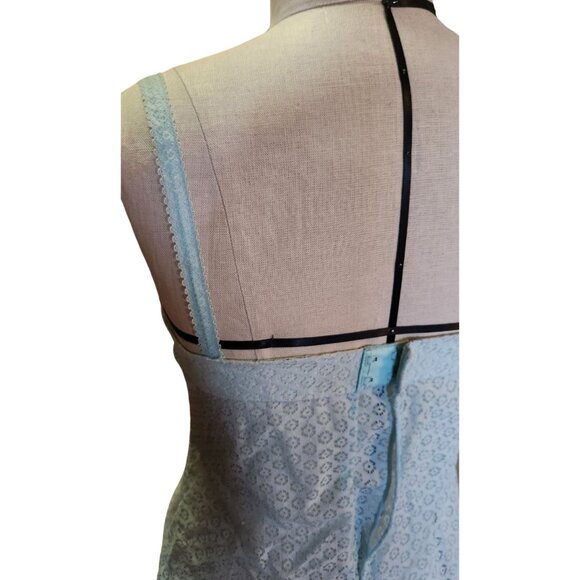 Vintage Light Green-blue lace slip - Picture 5 of 8